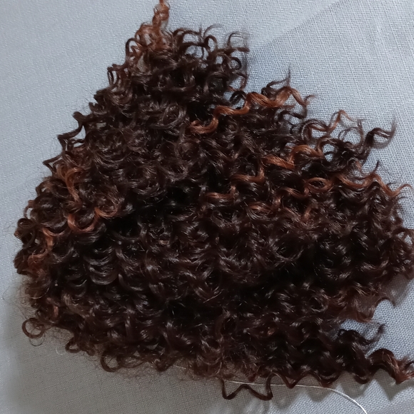 Drawstring ponytail - Picture 3 of 6